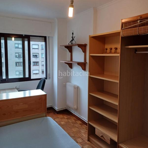 Foto f75b409c-90c8-4a92-9cf9-29b3674987eb. Miete etagenwohnung mit heizung in Ensanche - Sar Santiago de Compostela