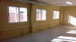 Affitto Locale commerciale in Ensanche - Sar. Se vende local, zona virxe da cerca, de 400 m2