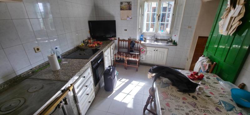 Foto f2ec903c-f57c-43c6-bde9-00c3f6e94fd2. Casale con riscaldamento in Dodro