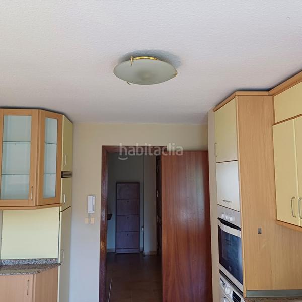 Foto 6f42ead5-72c6-48d3-861c-5c9023ca9f23. Location appartement avec chauffage parking dans Campus Norte - San Caetano Santiago de Compostela