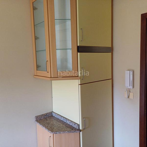 Foto eda5d582-60fd-4234-8120-17703e8c685e. Location appartement avec chauffage parking dans Campus Norte - San Caetano Santiago de Compostela