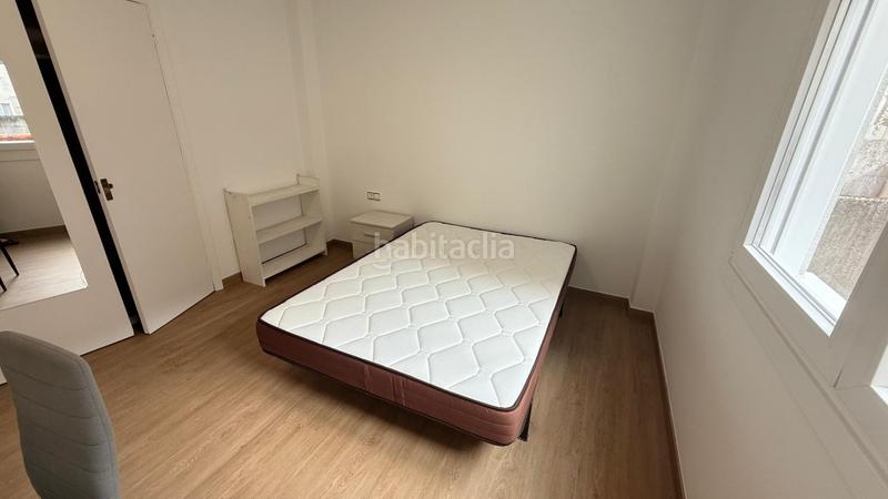 Foto a9dc45ab-66bd-4c9a-bece-e03edecb80ba. Lloguer pis amb calefacció a Ensanche - Sar Santiago de Compostela