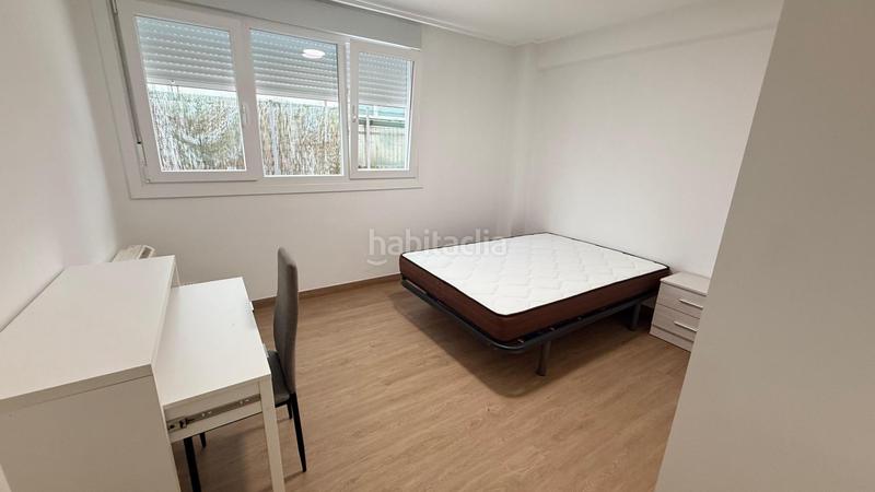 Foto aff2e881-37b3-4bc6-8b19-7d1788b05570. Lloguer pis amb calefacció a Ensanche - Sar Santiago de Compostela