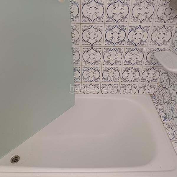 Foto e5f86096-9328-43d4-90ba-f5ff0014f725. Lloguer apartament amb aparcament a Parroquias de Santiago Santiago de Compostela