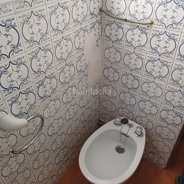 Foto cb109fe6-0be9-4e97-95aa-2b1fed70de54. Rent apartment with parking in Parroquias de Santiago Santiago de Compostela