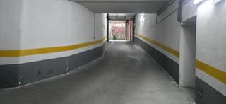 Alquiler Parking coche en Ensanche - Sar. Plaza de garaje en alquiler en pleno ensanche compostelano