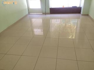 Miete Geschäftsraum in Berbés - Peritos. Local comercial con almacen