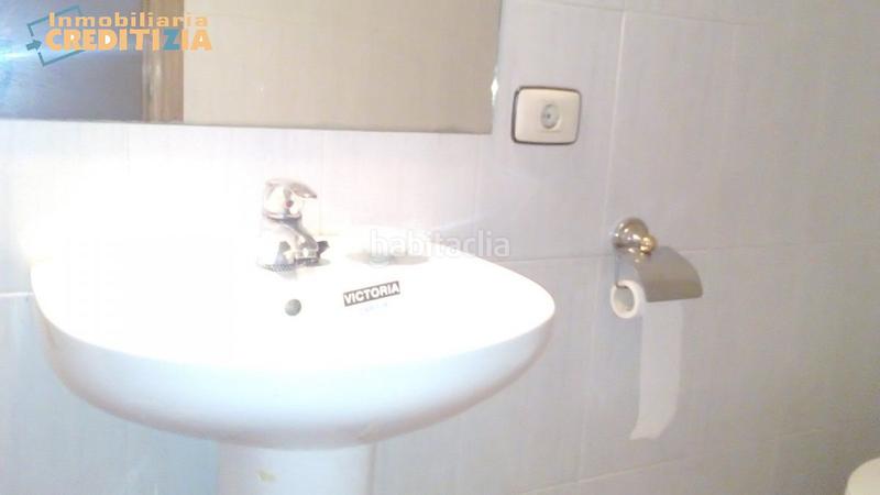 Foto 1bab9d34-5e1f-4dad-bc09-d5b1bdafbe4d. Local commercial dans travesía de Vigo - san xoán Vigo