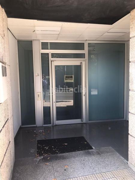 Foto e3a55bf0-d3c7-476a-a951-968e528f56b9. Affitto locale commerciale in Comesaña - Matamá Vigo