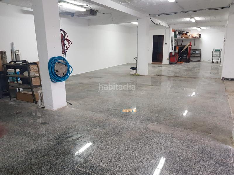 Foto e079a54f-6a71-4a85-8eef-5c4a0db395aa. Location local commercial dans Sardoma - Castrelos Vigo