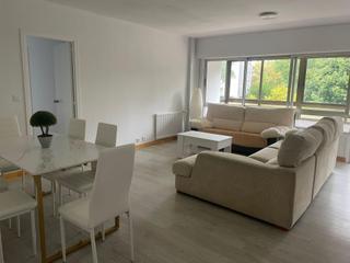 Location Appartement à As Travesas - Balaidos. Impresionante pisazo de 5 dormitorios