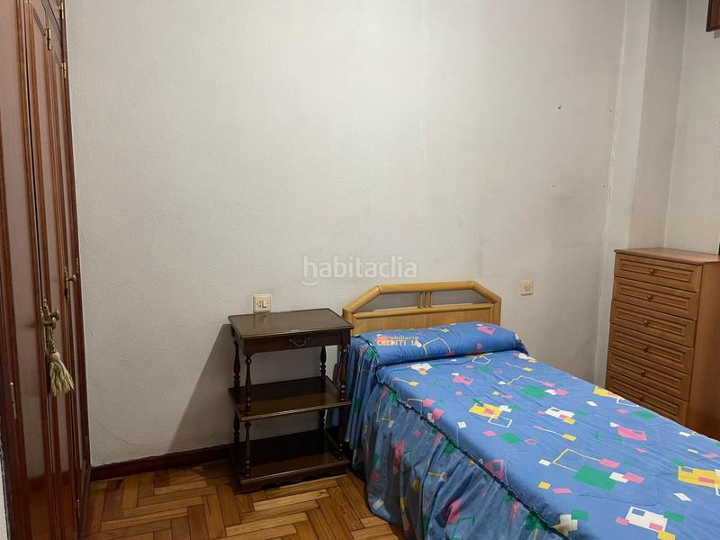 Foto 37b8f8f4-8828-4d58-9486-6c153315969f. Piso  de cuatro dormitorios con garaje en As Travesas - Balaidos Vigo