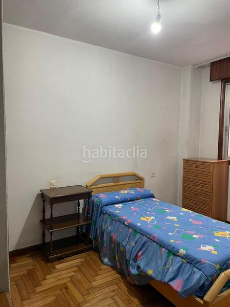 Foto a9651997-8d4c-4732-ab5f-53817cef0cad. Piso  de cuatro dormitorios con garaje en As Travesas - Balaidos Vigo