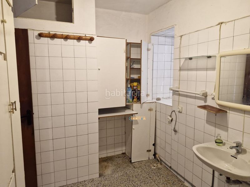 Foto 18d37274-14be-4fd3-a27e-cfe115bd525d. Casa amb aparcament a Lavadores Vigo