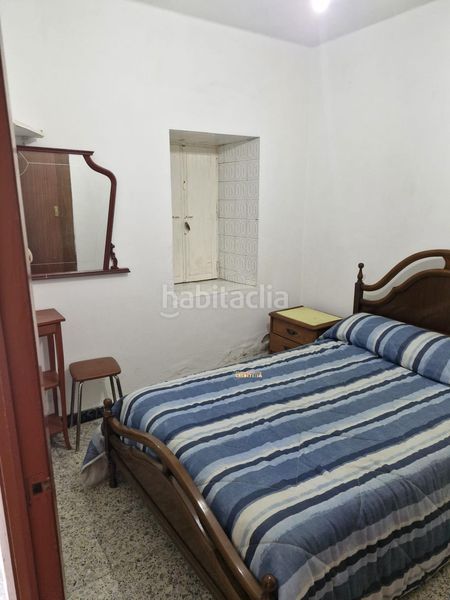 Foto cd2e0a4b-7ac3-4dd7-b443-d73eb7cf8420. Casa amb aparcament a Lavadores Vigo