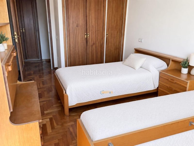Foto a8ac2c85-1e6a-4772-86e0-f1beeb4c265f. Pis amb calefacció aparcament a As Travesas - Balaidos Vigo