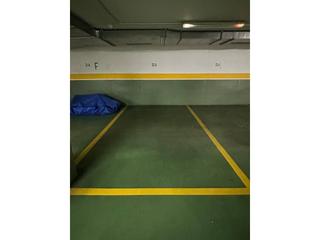 Aparcament cotxe  Pardiñeiros. Se venden plazas de garaje en milladoiro