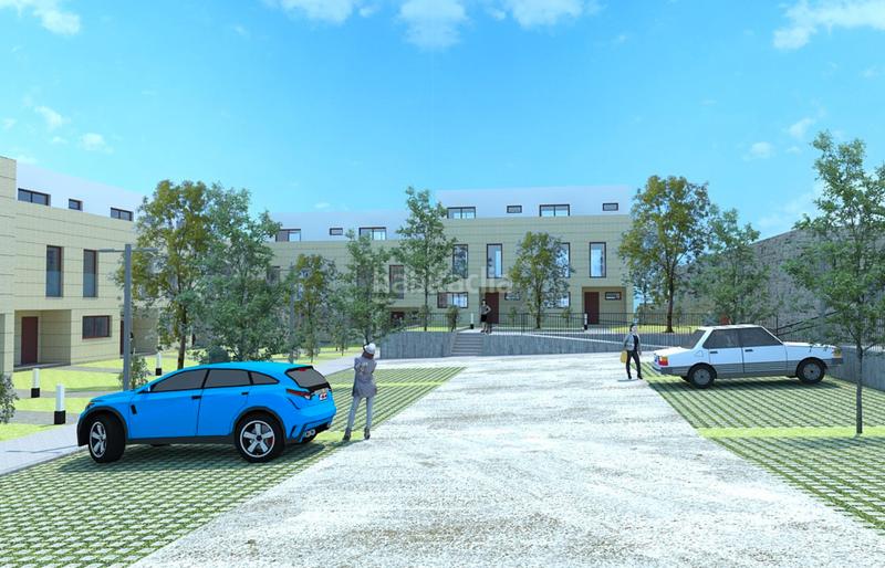 Foto a6dede1d-7ac2-48d7-ab4c-24278e5bbf96. Casa adossada 258m<sup>2</sup> amb calefacció aparcament a Campus Sur - Santa Marta Santiago de Compostela