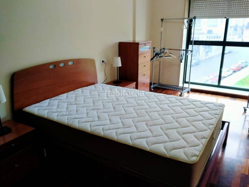 Foto e8606ed2-6494-4bcb-81ad-49584998d5b6. Rent flat with heating parking in O Milladoiro Ames