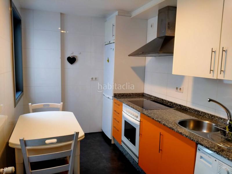 Foto a01dec88-6efa-45da-9a12-b4a311f2ffd9. Location appartement avec chauffage parking dans O Milladoiro Ames