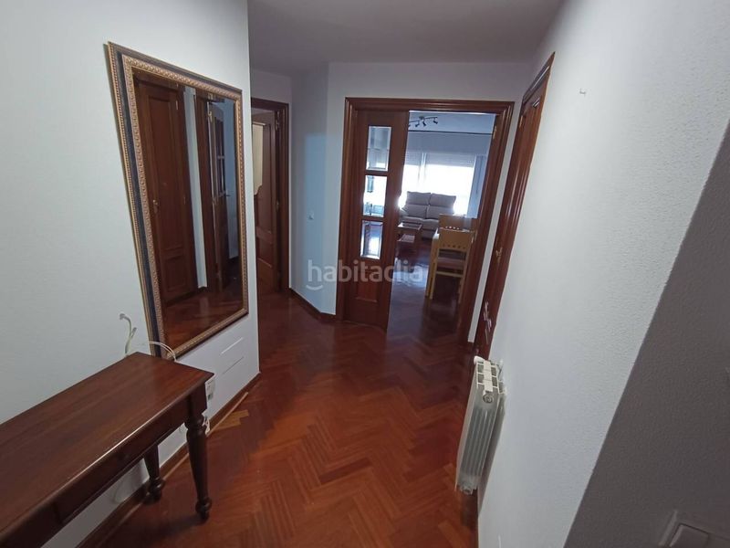 Foto 1143ba0d-069b-4b45-a16e-308414e80f01. Lloguer pis amb calefacció aparcament a O Milladoiro Ames