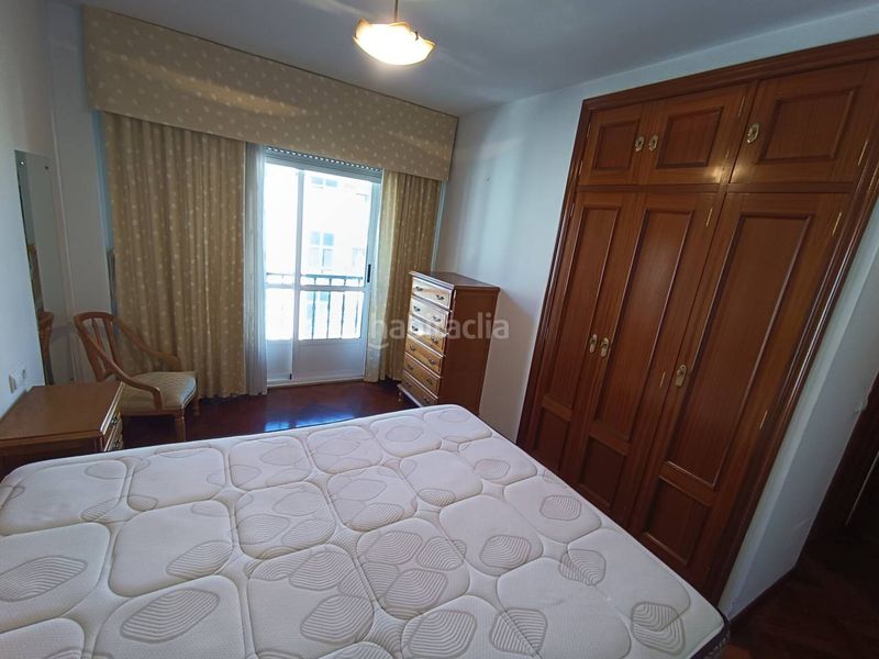 Foto 8a5c95ff-3e19-4c4e-8662-d23f75b16c5d. Lloguer pis amb calefacció aparcament a O Milladoiro Ames