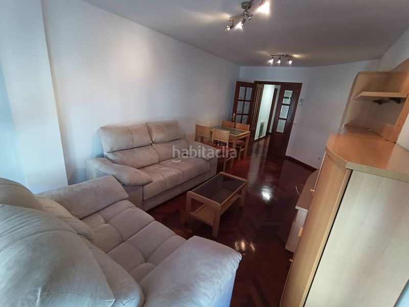 Foto e25fdfa5-bcea-43a6-a15a-70f22ec73560. Lloguer pis amb calefacció aparcament a O Milladoiro Ames