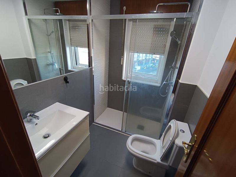 Foto 4a4c2d03-4c89-4a43-b591-ed129622ac35. Apartament amb calefacció aparcament a O Milladoiro Ames