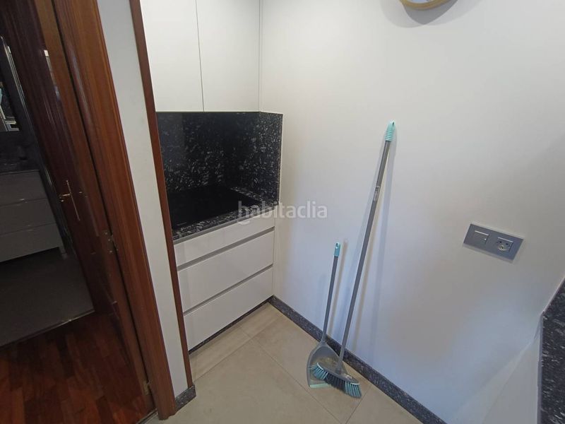 Foto 2ce9e78c-aed6-4f96-a7ed-b6fbbe61cdd8. Apartament amb calefacció a O Milladoiro Ames