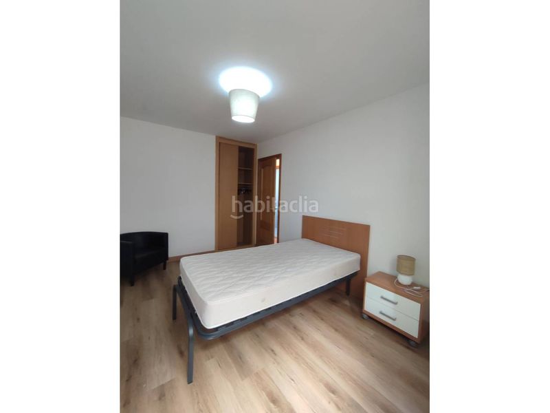 Foto 6ec8abd5-a4c1-449e-bfb7-d1eeccc13af1. Flat with heating parking in O Milladoiro Ames