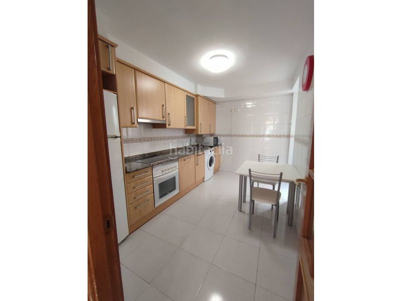 Foto d92fba53-311c-4538-926c-7d53b75685bb. Flat with heating parking in O Milladoiro Ames