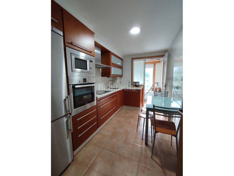 Foto 8270c028-5046-43c3-8386-cca2cbed5dcf. Flat with heating parking in O Milladoiro Ames