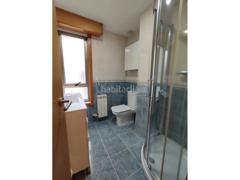Foto bee70402-6d08-4feb-8ce9-a4952d93b5ef. Flat with heating parking in O Milladoiro Ames