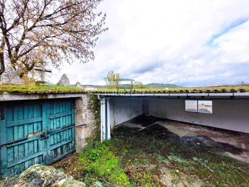 Foto cb350b4a-f2ca-4ce9-bb2c-83680d64a7e2. Mas dans Pantón