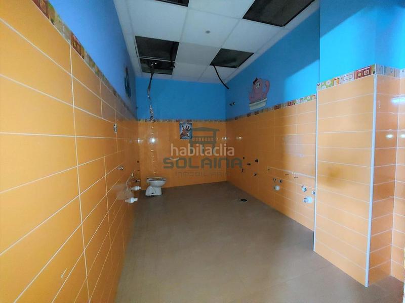 Foto ad781cf4-80a2-46d2-90a3-1039b2fced93. Local comercial en San Cibrao das Viñas