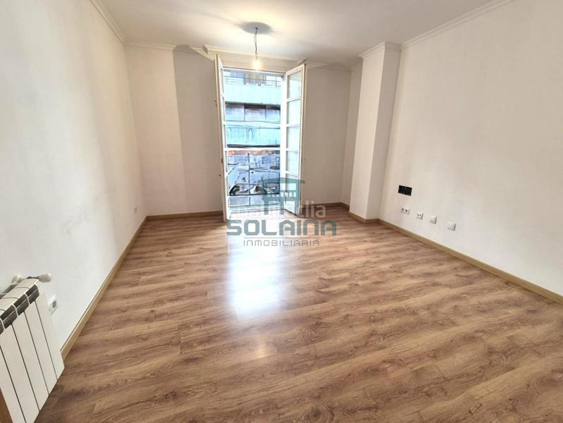 Foto cd08514e-95ed-45db-a4f7-5cdaa20ad33c. Appartamento con riscaldamento in Casco Viejo Ourense