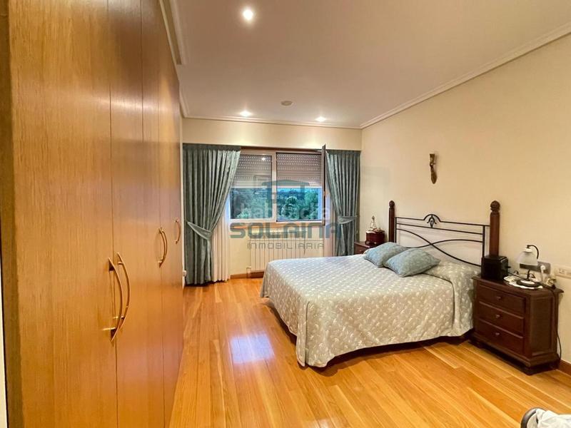 Foto 4e9a9196-66b2-43fc-baaa-643b91adb56f. Chalet mit heizung parking in As Lagoas Ourense