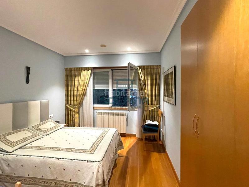 Foto ce6fe56b-efec-4184-8123-21274b703a32. Chalet with heating parking in As Lagoas Ourense