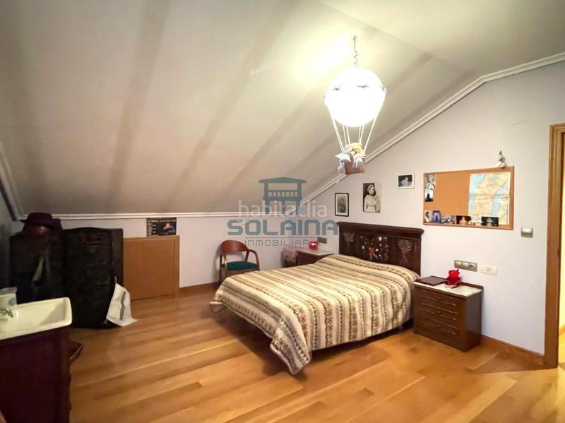 Foto f096146b-b165-4486-9b84-4819d6a9e059. Chalet with heating parking in As Lagoas Ourense