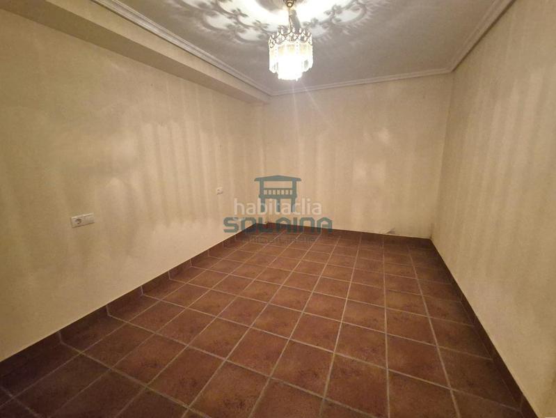 Foto 22f3cb22-1b9e-4748-8b0c-b7a4c2fdb37e. Casa en Coles