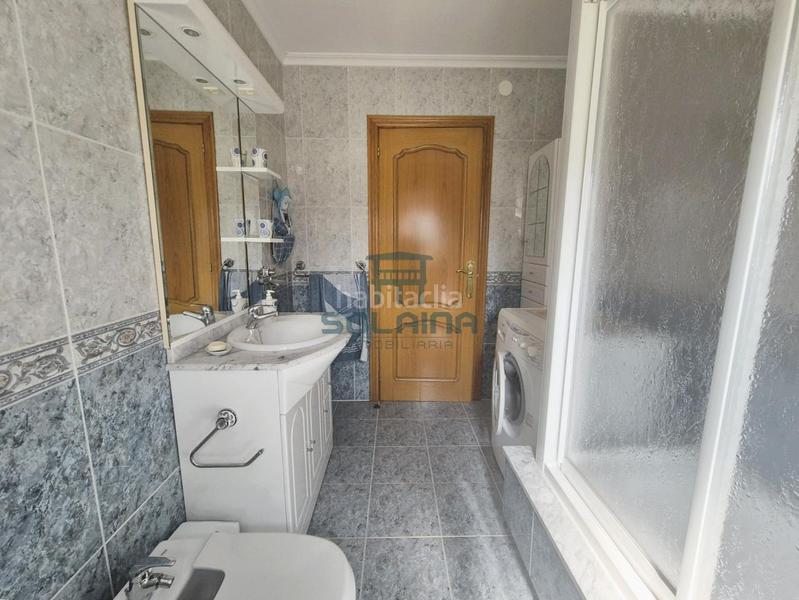 Foto 5e06530b-6155-4d0f-b9aa-0bb73ea2dcac. Casa en Coles