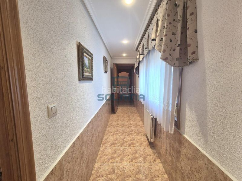 Foto f28bd3d8-7830-4863-b6ce-9de647086ef9. Casa amb calefacció aparcament a Coles