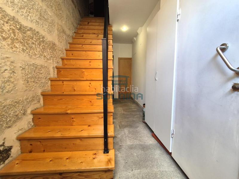 Foto 076c69a0-a367-40a4-b40a-38f19bde3383. Zweistöckige wohnung in Casco Viejo Ourense