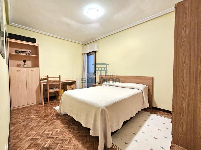 Foto 7f657519-3545-401d-b6a3-4b860e721287. Appartement avec chauffage parking dans Centro Ourense