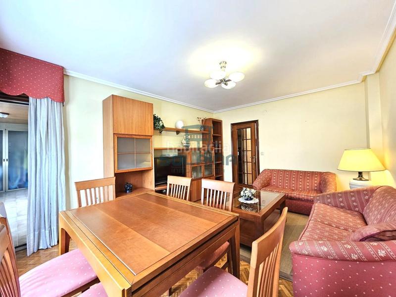 Foto bb4351a3-5efb-402c-825a-a56a5f9730ca. Appartement avec chauffage parking dans Centro Ourense