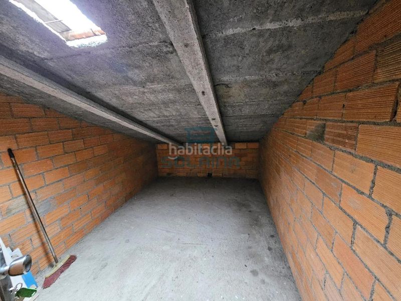 Foto b0414b4e-e7fd-4506-a9c2-2be7ae83fcd9. Pis amb calefacció aparcament a Centro Ourense