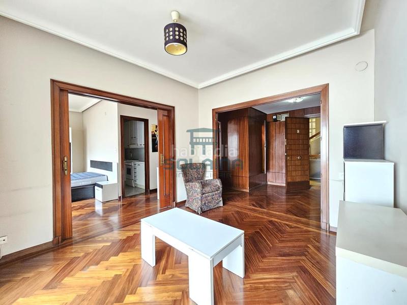 Foto 948e5be8-7da6-4a50-a040-ba6dba764d3e. Appartement avec chauffage parking dans Centro Ourense