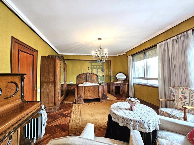 Foto a24c0dc1-dd4e-40aa-a03f-ea679f2799b8. Appartement avec chauffage parking dans Centro Ourense