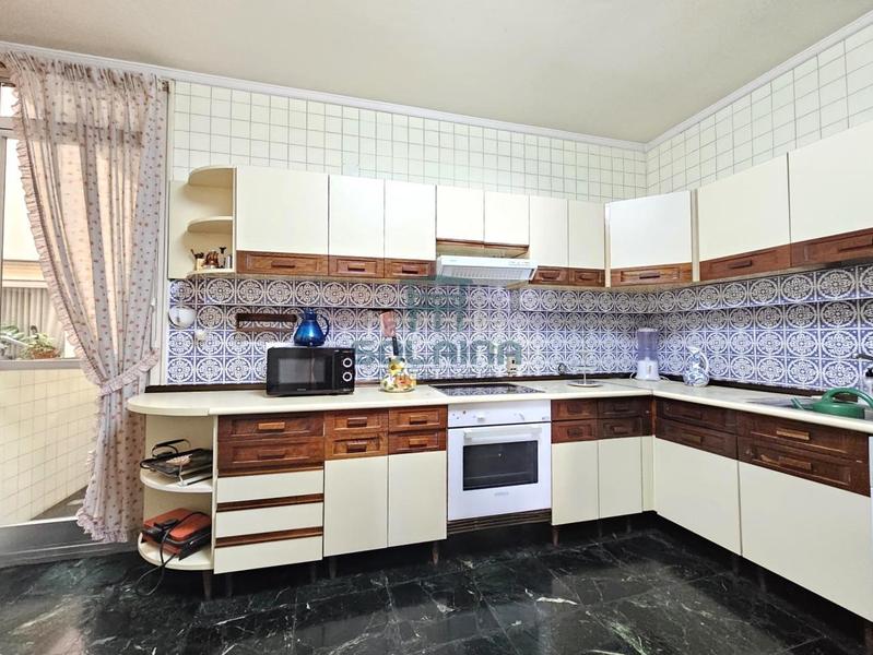 Foto a4bd43dc-9421-46ae-8f7d-d8cb1afe5dfc. Appartement avec chauffage parking dans Centro Ourense