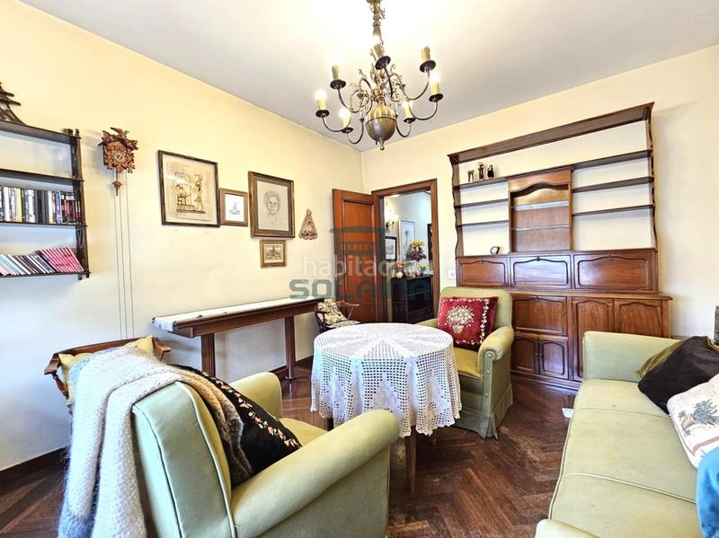 Foto f1864fbc-f5e6-4f68-9d7e-ecad10cb4569. Flat with heating parking in Centro Ourense